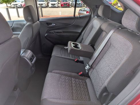 Used 2024 Chevrolet Equinox LT AWD/4WD image 19