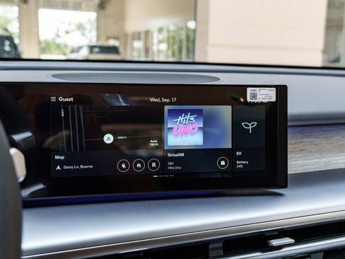 New 2026 Hyundai Ioniq 9 SEL image 11