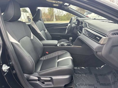 Used 2026 Toyota Camry SE image 18