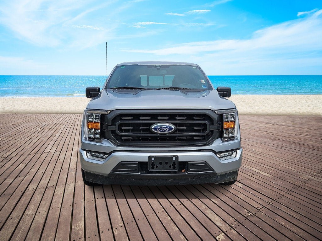 Used 2022 Ford F150 XLT w/ Equipment Group 302A High RWD image 2