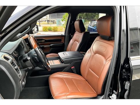 Used 2022 RAM 1500 Limited w/ Body Color Bumper Group AWD/4WD image 24