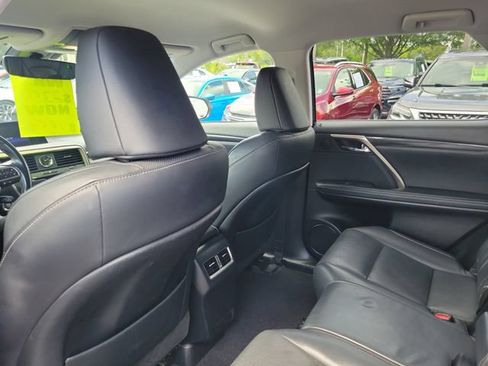 Used 2018 Lexus RX 350L FWD w/ Accessory Package image 25