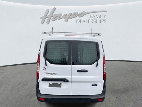 Used 2022 Ford Transit Connect XL image 5