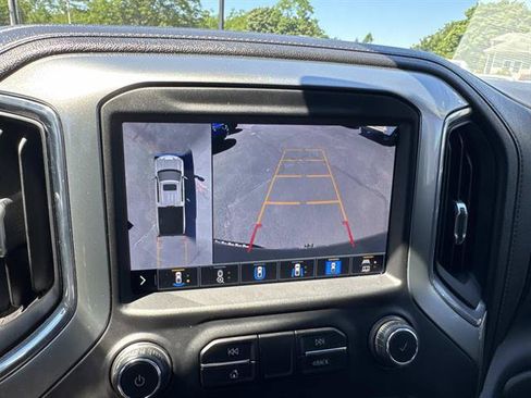 Used 2021 Chevrolet Silverado 1500 LTZ w/ LTZ Premium Package AWD/4WD image 16