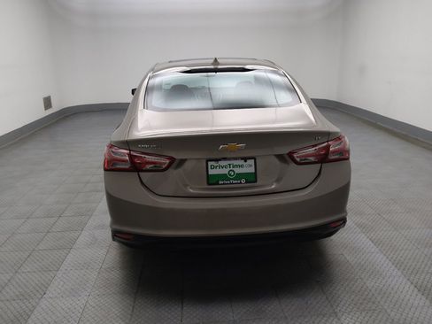 Used 2022 Chevrolet Malibu LT image 6