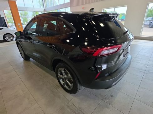 Used 2025 Ford Escape ST-Line Select AWD/4WD image 13