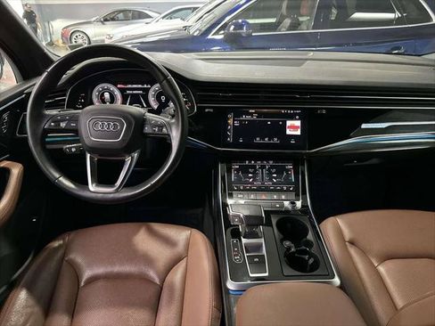 Used 2023 Audi Q7 3.0T Premium Plus w/ Premium Plus Package AWD/4WD image 12