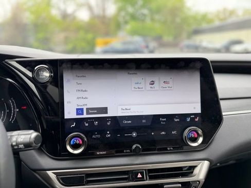 Used 2023 Lexus RX 350 Premium w/ Accessory Package AWD/4WD image 29