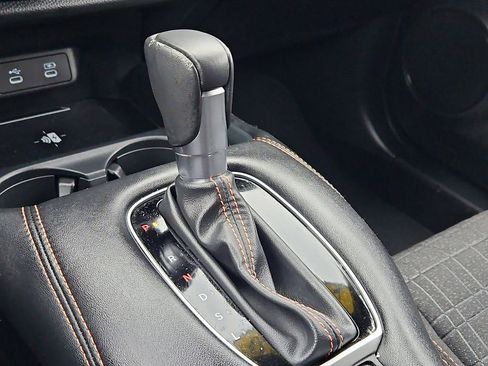 Certified 2026 Honda HR-V Sport image 25