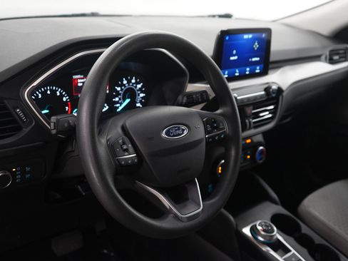 Used 2022 Ford Escape SE image 22
