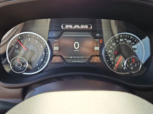 Used 2024 RAM 3500 Big Horn w/ Safety Group image 20