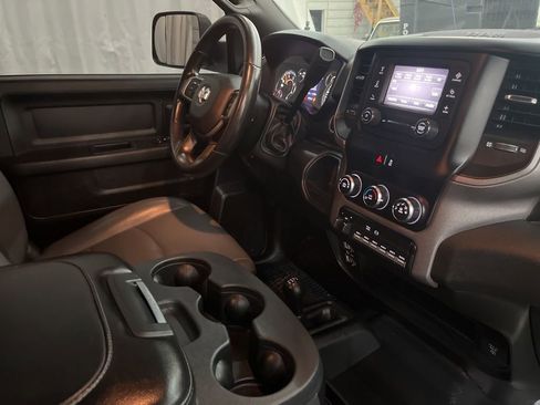 Used 2022 RAM 2500 Tradesman w/ Chrome Appearance Group image 26