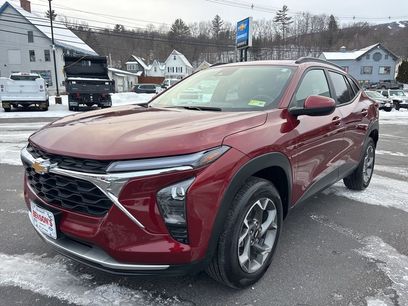 Certified 2024 Chevrolet Trax LT w/ Driver Confidence Package