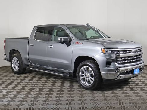 Used 2025 Chevrolet Silverado 1500 LTZ w/ LTZ Premium Package AWD/4WD image 2