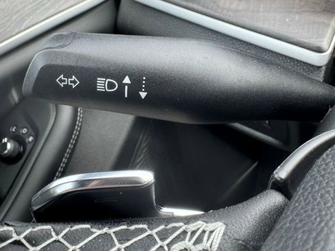 New 2026 Jeep Grand Cherokee Altitude AWD/4WD image 16