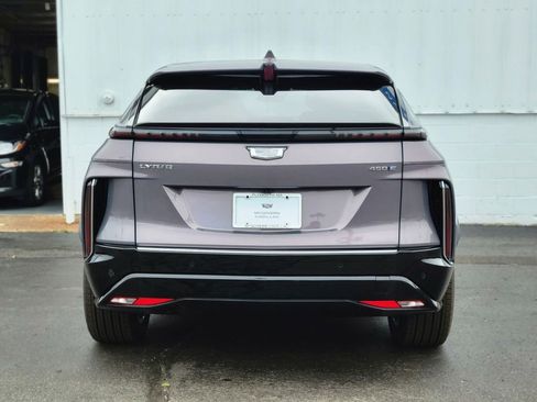 New 2025 Cadillac Lyriq Luxury w/ LPO, Floor Liner Package image 4