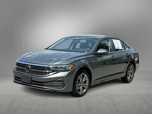 Used 2024 Volkswagen Jetta SE FWD image 1