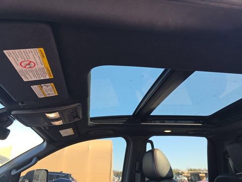 Certified 2024 Nissan Titan PRO-4X w/ Pro-4x Convenience Package image 7