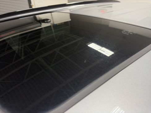 Used 2020 Toyota RAV4 Limited w/ Carpet Mat Package AWD/4WD image 10