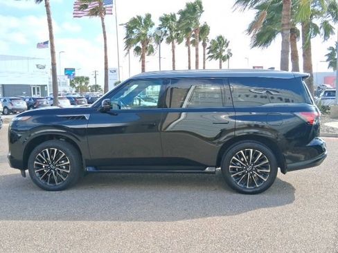 New 2026 INFINITI QX80 Autograph w/ Premium Cargo Package image 3