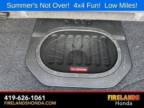 Used 2023 Jeep Wrangler Sport AWD/4WD image 35