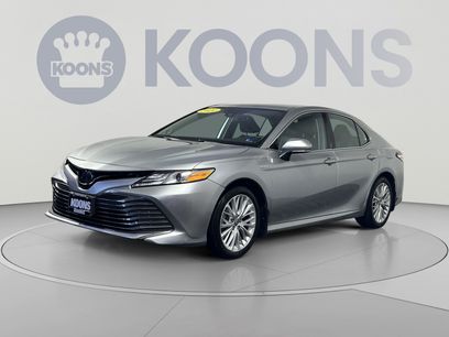 Used 2020 Toyota Camry XLE w/ Sunroof Package