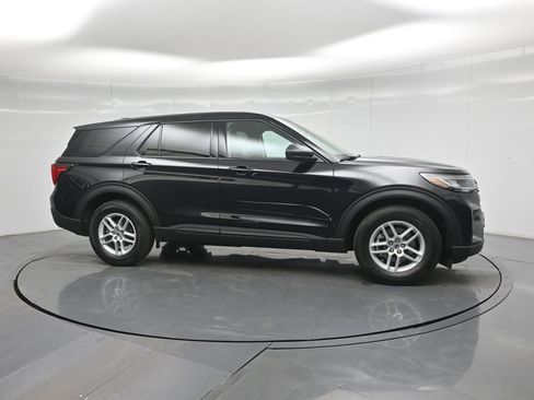 New 2026 Ford Explorer Active image 23
