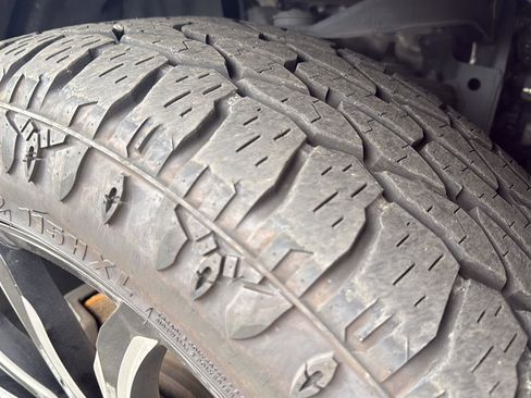 Used 2022 Nissan Armada Platinum w/ Captain's Chairs Package image 7