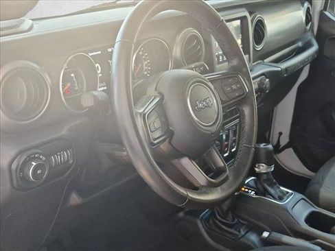 Used 2021 Jeep Wrangler Sport AWD/4WD image 10