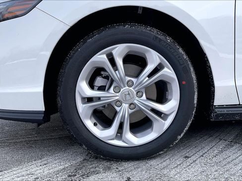 New 2025 Honda Accord LX image 8