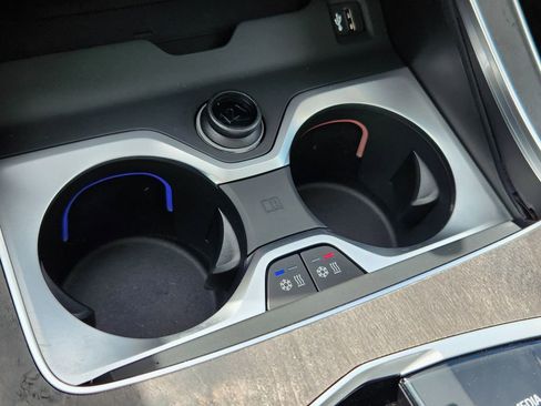 Certified 2026 BMW X7 xDrive40i image 30