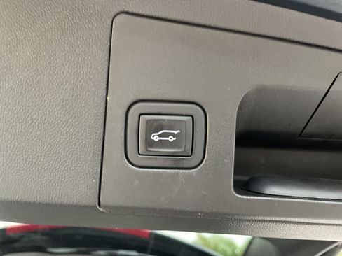 Certified 2024 Cadillac XT5 Sportv AWD/4WD image 18