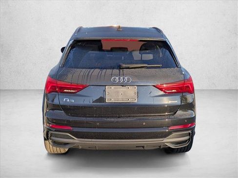 New 2025 Audi Q3 2.0T Premium image 6