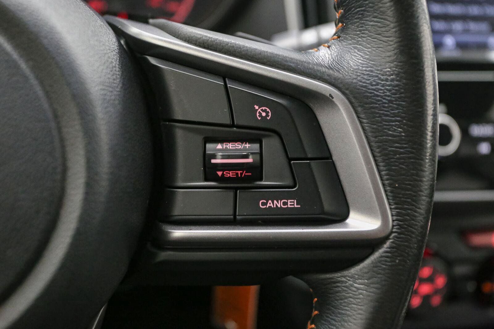 Used 2018 Subaru Crosstrek 2.0i Premium AWD/4WD image 34