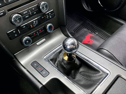 Used 2014 Ford Mustang GT Premium w/ Comfort Package RWD image 15