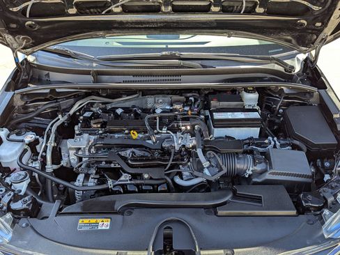 Used 2023 Toyota Corolla SE image 32