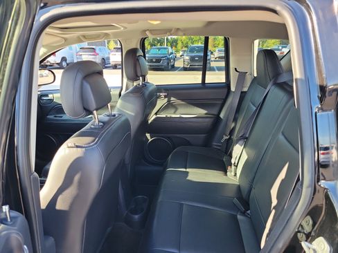 Used 2016 Jeep Compass High Altitude AWD/4WD image 27