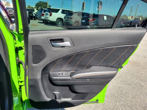 Used 2017 Dodge Charger R/T image 26