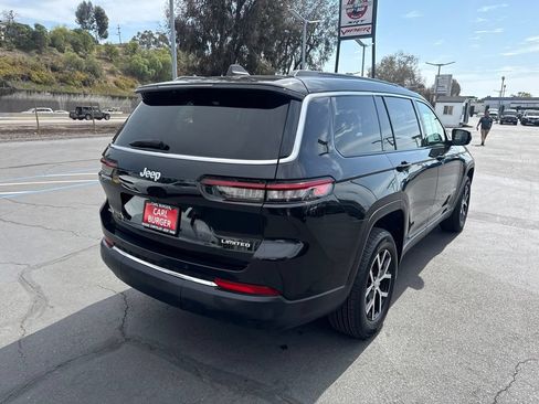 Used 2025 Jeep Grand Cherokee L Limited AWD/4WD image 8