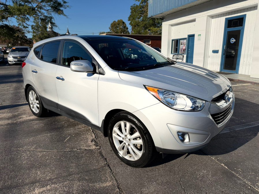 Used 2012 Hyundai Tucson Limited w/ Premium Pkg AWD/4WD image 3