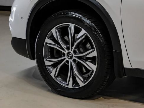 Used 2017 INFINITI QX30 Premium w/ Navigation Package AWD/4WD image 49