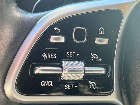 Certified 2022 Mercedes-Benz GLC 300 4MATIC image 27