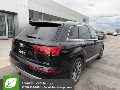 Used 2019 Audi Q7 3.0T Prestige w/ Prestige Package image 4