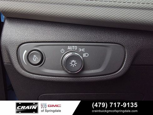 Used 2024 Chevrolet TrailBlazer LT w/ Driver Confidence Package FWD image 13