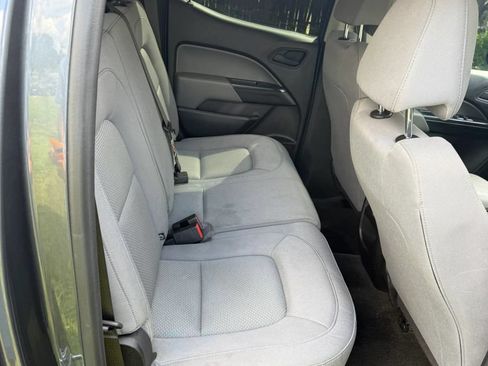 Used 2017 Chevrolet Colorado W/T w/ WT Convenience Package RWD image 10