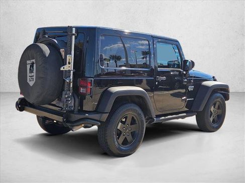 Used 2012 Jeep Wrangler Rubicon image 5