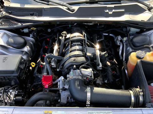 Used 2014 Dodge Challenger R/T w/ Blacktop Package RWD image 31