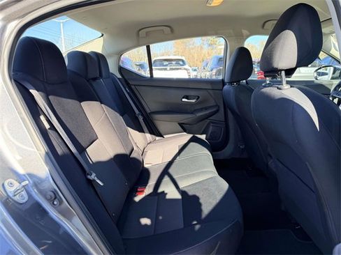 Used 2021 Nissan Sentra SV image 13