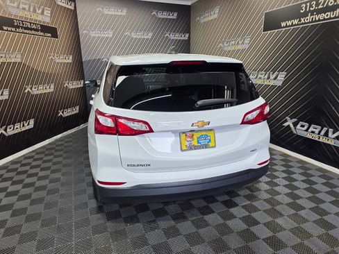 Used 2021 Chevrolet Equinox LS w/ LS Convenience Package image 13