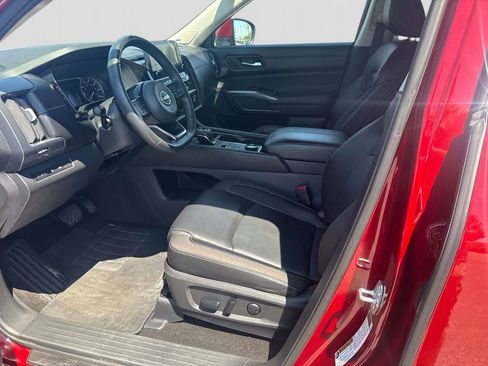 Used 2023 Nissan Pathfinder SL w/ SL Premium Package AWD/4WD image 19